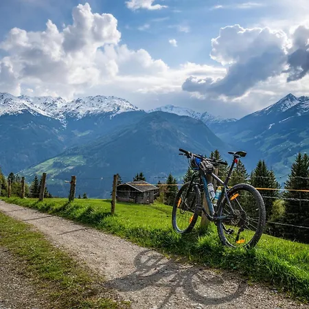 Διαμέρισμα In Near Spieljochbahn *