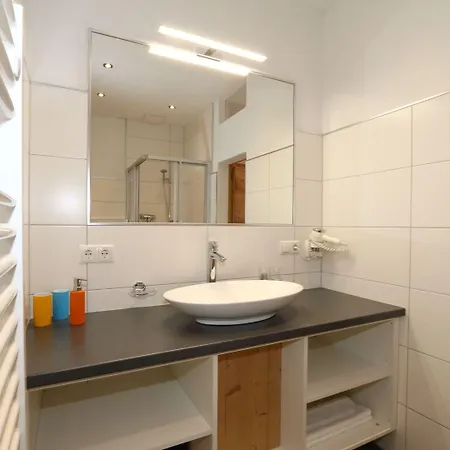 In Near Spieljochbahn Apartment *