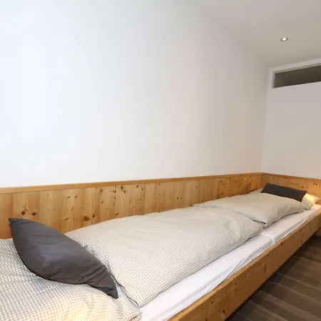Apartment In Near Spieljochbahn Fügen