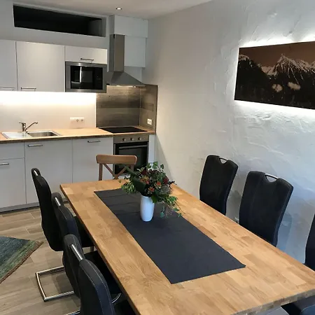 Appartamento In Near Spieljochbahn Fügen