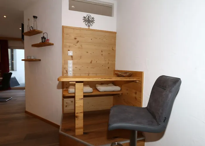 Apartment In Near Spieljochbahn